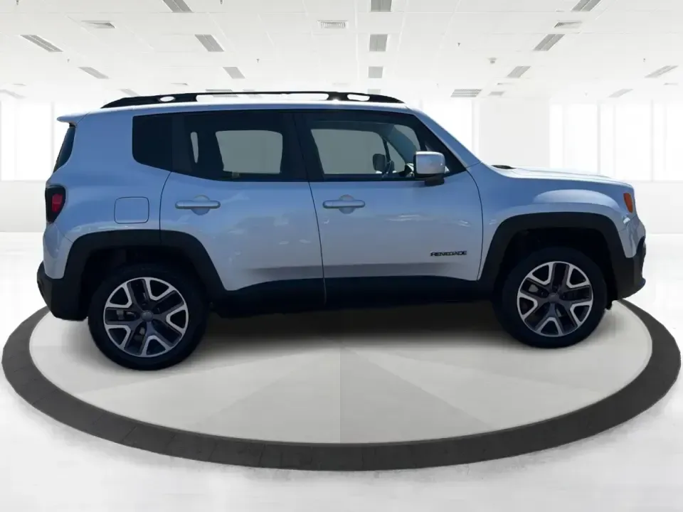 2015 Jeep Renegade Latitude (ZACCJBBT5FP) with an 2.4L L4 engine, 6-Speed Manual transmission, located at 1230 East Main St, Xenia, OH, 45385, (937) 908-9800, 39.688026, -83.910172 - Weekend adventures, snowy commutes, and day-to-day errands around Greene County feel a lot more fun when you're driving something that's compact, capable, and easy to live with. This 2015 Jeep Renegade Latitude is built for drivers who want SUV versatility without the full-size footprint-perfect for - Photo#1