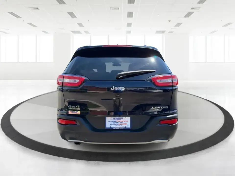 2016 Jeep Cherokee Limited 4WD (1C4PJMDB9GW) with an 2.4L L4 DOHC 16V engine, 9A transmission, located at 1099 N County Rd 25A, Troy, OH, 45373, (937) 908-9800, 40.057079, -84.212883 - Picture your next weekend: loading up the family for a quick trip to Charleston Falls Preserve, cruising out toward Taylorsville MetroPark, or taking the scenic backroads around Troy with confident four-wheel-drive capability and premium comfort. This 2016 Jeep Cherokee Limited 4WD in standout True- Photo#3