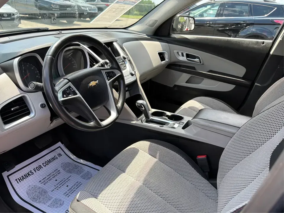2013 Chevrolet Equinox 1LT (2GNFLEE3XD6) with an 3.6L V6 DOHC 24V engine, 6-Speed Automatic transmission, located at 1230 East Main St, Xenia, OH, 45385, (937) 908-9800, 39.688026, -83.910172 - Weekend getaways to John Bryan State Park, daily commutes down US35, or hauling sports gear across Greene County-this 2013 Chevrolet Equinox 1LT is the kind of SUV that fits real life in Xenia. With confident 4WD/AWD capability, a strong 3.6L V6 DOHC 24V engine, and a practical cabin, it's a smart p - Photo#9