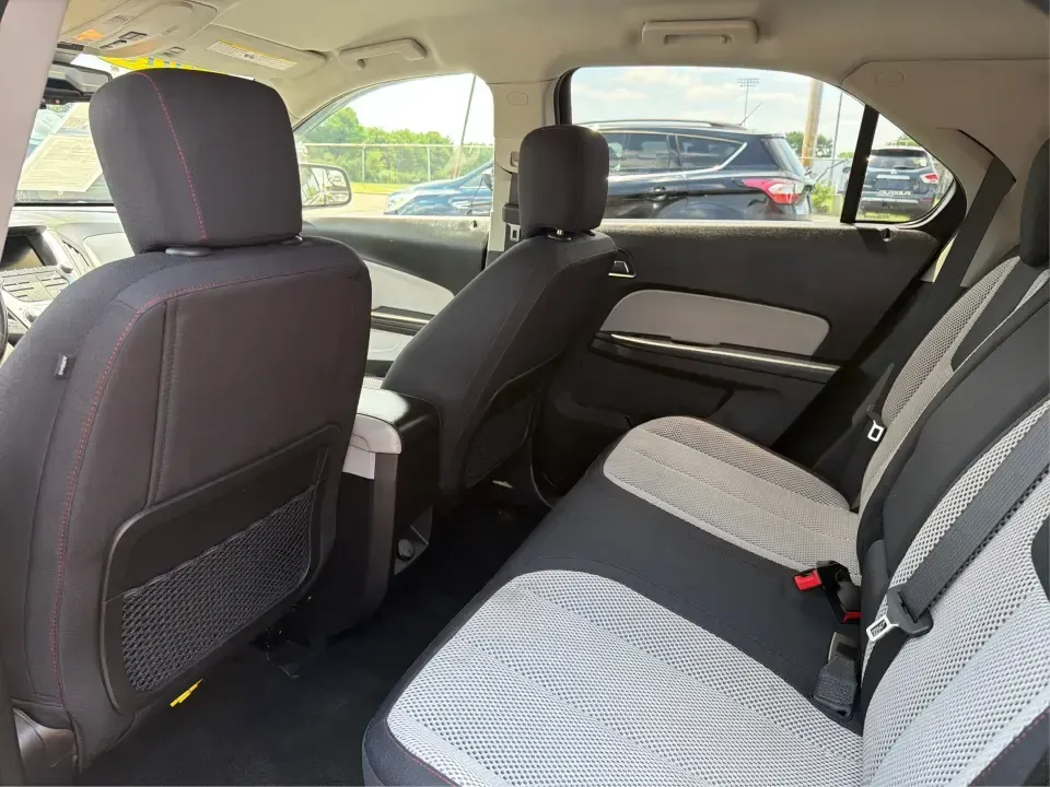 2013 Chevrolet Equinox 1LT (2GNFLEE3XD6) with an 3.6L V6 DOHC 24V engine, 6-Speed Automatic transmission, located at 1230 East Main St, Xenia, OH, 45385, (937) 908-9800, 39.688026, -83.910172 - Weekend getaways to John Bryan State Park, daily commutes down US35, or hauling sports gear across Greene County-this 2013 Chevrolet Equinox 1LT is the kind of SUV that fits real life in Xenia. With confident 4WD/AWD capability, a strong 3.6L V6 DOHC 24V engine, and a practical cabin, it's a smart p - Photo#10