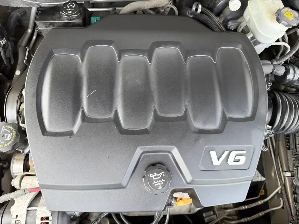 2009 Buick Lucerne CXL1 (1G4HD57M99U) with an 3.9L V6 OHV 12V engine, 4-Speed Automatic transmission, located at 4508 South Dixie Dr, Moraine, OH, 45439, (937) 908-9800, 39.689976, -84.218452 - Dreaming of a comfortable, quiet sedan for long commutes down I75, school drop-offs around Moraine, or easy weekend cruises to Carillon Historical Park and the Dayton Art Institute? This 2009 Buick Lucerne CXL is built for drivers who want classic full-size comfort, a smooth V6 ride, and upscale fea - Photo#11