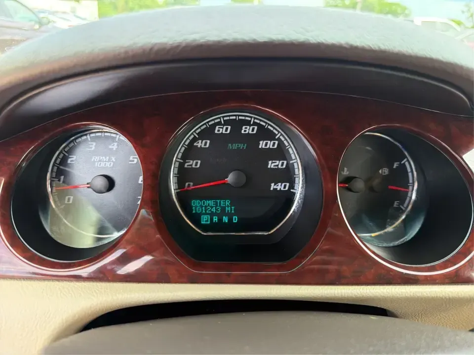 2009 Buick Lucerne CXL1 (1G4HD57M99U) with an 3.9L V6 OHV 12V engine, 4-Speed Automatic transmission, located at 4508 South Dixie Dr, Moraine, OH, 45439, (937) 908-9800, 39.689976, -84.218452 - Dreaming of a comfortable, quiet sedan for long commutes down I75, school drop-offs around Moraine, or easy weekend cruises to Carillon Historical Park and the Dayton Art Institute? This 2009 Buick Lucerne CXL is built for drivers who want classic full-size comfort, a smooth V6 ride, and upscale fea - Photo#15