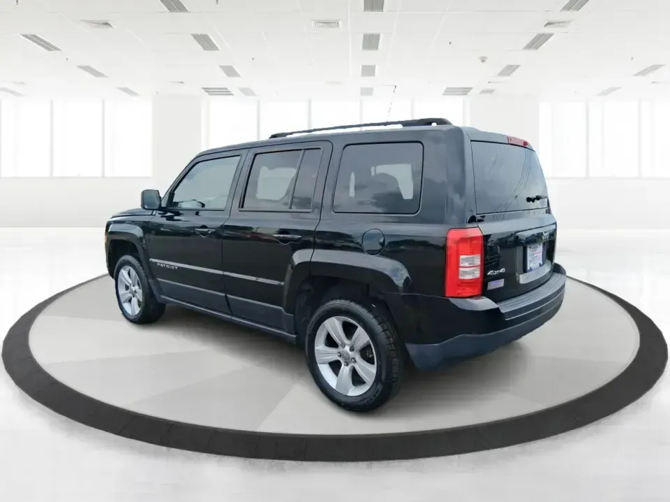 2016 Jeep Patriot Latitude (1C4NJRFB0GD) with an 2.4L L4 DOHC 16V engine, located at 1184 Kauffman Ave, Fairborn, OH, 45324, (937) 908-9800, 39.807072, -84.030914 - Weekend lake runs, snowy school mornings, and everyday commuting across the Miami Valley all get easier in a compact SUV that's ready when Ohio weather changes its mind. This **2016 Jeep Patriot Latitude 4WD** is a practical choice for drivers who want the Jeep look and capability in an affordable,- Photo#4