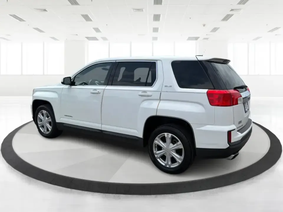 2017 GMC Terrain SLE-1 (2GKALMEK8H6) with an ECOTEC 2.4L I-4 gasoline direct injection engine, 6A transmission, located at 1230 East Main St, Xenia, OH, 45385, (937) 908-9800, 39.688026, -83.910172 - If your week includes school drop-offs, a long commute down US-35, and the occasional weekend escape to John Bryan State Park or Yellow Springs, this 2017 GMC Terrain SLE-1 is the kind of SUV that fits real life-roomy, comfortable, and ready for errands, road trips, and everything in between. Finish - Photo#4