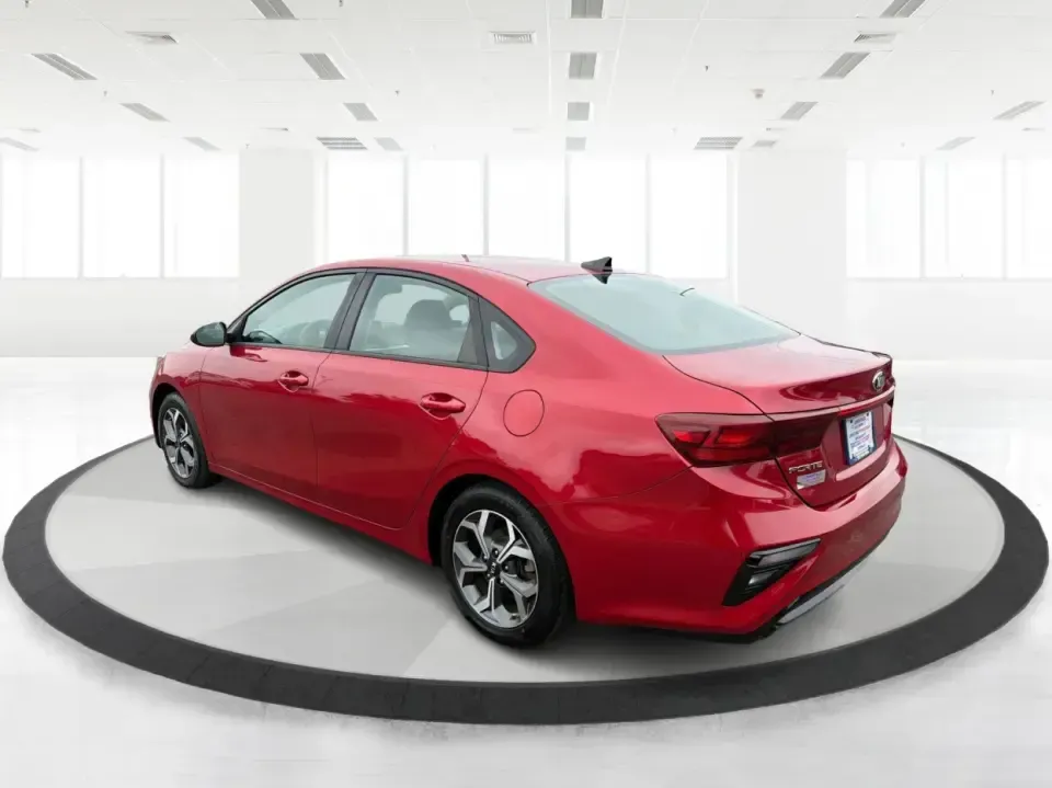 2019 Kia Forte LXS (3KPF24AD0KE) with an 2L I-4 DOHC engine, 6A transmission, located at 1099 N County Rd 25A, Troy, OH, 45373, (937) 908-9800, 40.057079, -84.212883 - Need a smart, budget-friendly sedan for daily commutes between Troy and Dayton, campus runs, or weekend trips up I-75? This **2019 Kia Forte LXS** is the kind of practical, easy-to-live-with car that fits real life-comfortable for longer drives, efficient for errands around town, and sized perfectly - Photo#4
