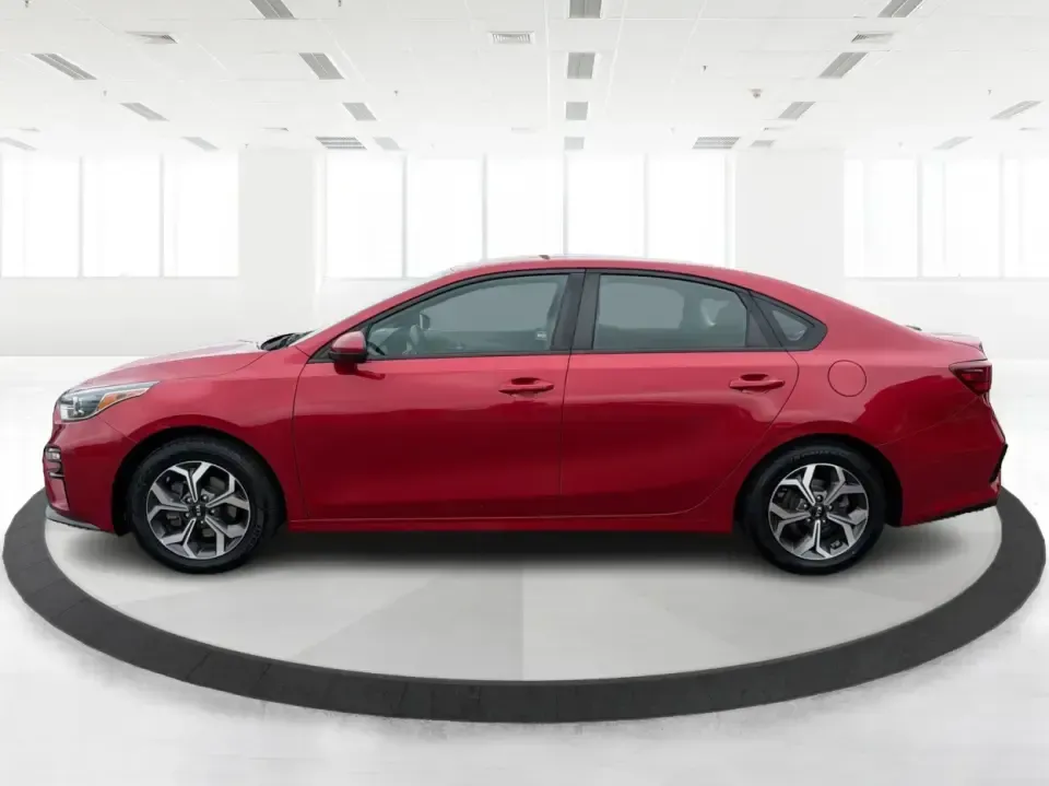 2019 Kia Forte LXS (3KPF24AD0KE) with an 2L I-4 DOHC engine, 6A transmission, located at 1099 N County Rd 25A, Troy, OH, 45373, (937) 908-9800, 40.057079, -84.212883 - Need a smart, budget-friendly sedan for daily commutes between Troy and Dayton, campus runs, or weekend trips up I-75? This **2019 Kia Forte LXS** is the kind of practical, easy-to-live-with car that fits real life-comfortable for longer drives, efficient for errands around town, and sized perfectly - Photo#5