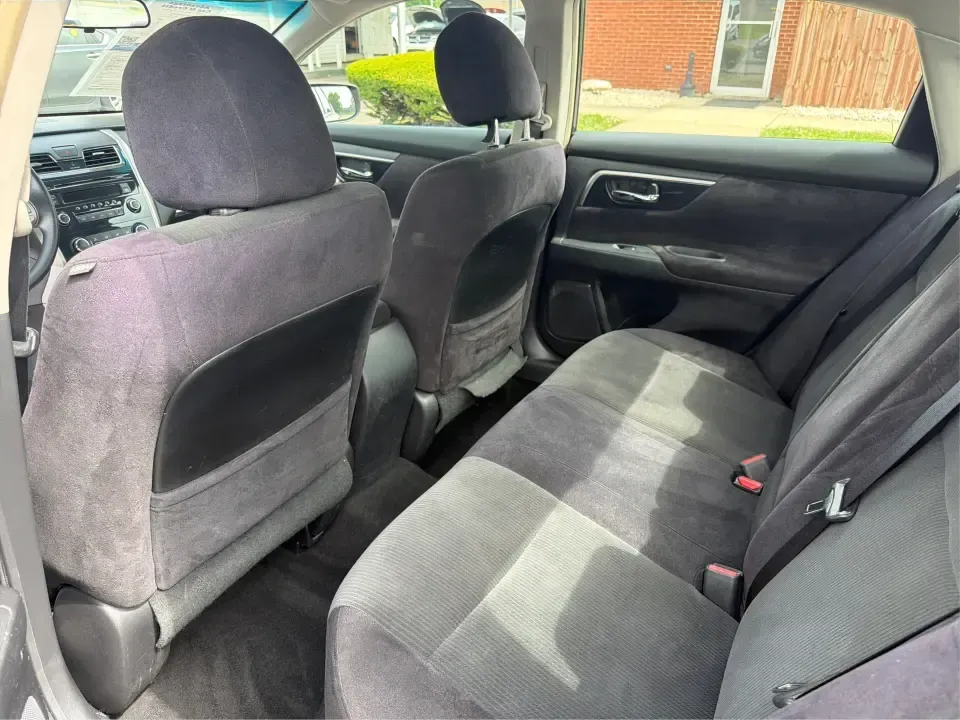 2013 Nissan Altima 2.5 S (1N4AL3AP8DC) with an 2.5L I-4 DOHC engine, located at 1230 East Main St, Xenia, OH, 45385, (937) 908-9800, 39.688026, -83.910172 - Need a dependable commuter that still feels comfortable for weekend getaways to Caesar Creek State Park or a quick dinner run along US-35? This 2013 Nissan Altima 2.5 S sedan fits the real-life rhythm of Xenia drivers-easy to park downtown, smooth for longer stretches toward Dayton, and efficient en - Photo#10