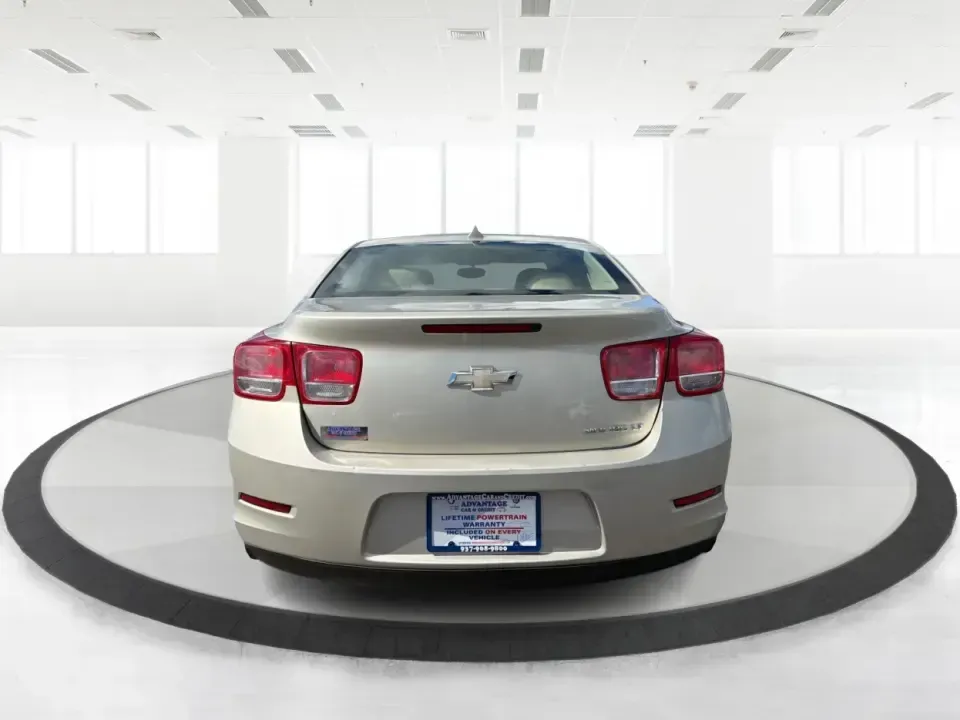 2013 Chevrolet Malibu 1LT (1G11C5SA8DF) with an ECOTEC 2.5L I-4 gasoline direct injection engine, 6-Speed Automatic transmission, located at 4508 South Dixie Dr, Moraine, OH, 45439, (937) 908-9800, 39.689976, -84.218452 - Need a dependable commuter that still feels comfortable for date night in the Oregon District or a quick weekend escape out toward Caesar Creek? This 2013 Chevrolet Malibu 1LT sedan is built for real-life driving in Moraine and the greater Dayton area-easy to park, smooth on I75, and efficient enoug - Photo#3