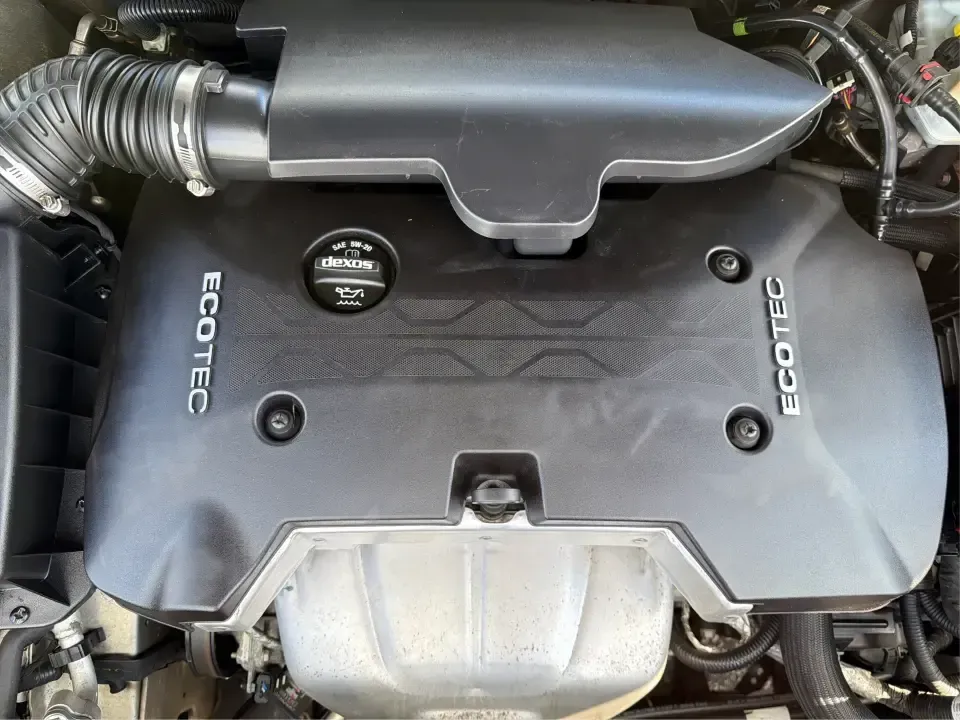2013 Chevrolet Malibu 1LT (1G11C5SA8DF) with an ECOTEC 2.5L I-4 gasoline direct injection engine, 6-Speed Automatic transmission, located at 4508 South Dixie Dr, Moraine, OH, 45439, (937) 908-9800, 39.689976, -84.218452 - Need a dependable commuter that still feels comfortable for date night in the Oregon District or a quick weekend escape out toward Caesar Creek? This 2013 Chevrolet Malibu 1LT sedan is built for real-life driving in Moraine and the greater Dayton area-easy to park, smooth on I75, and efficient enoug - Photo#11