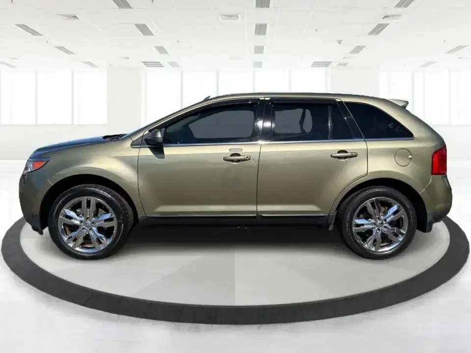 2013 Ford Edge Limited AWD (2FMDK4KC2DB) with an 3.5L V6 DOHC 24V engine, 6-Speed Automatic transmission, located at 880 E. National Road, Vandalia, OH, 45377, (937) 908-9800, 39.891918, -84.183594 - Need one SUV that can handle the school run in the morning, a comfortable I75 commute at lunch, and a weekend getaway to Taylorsville MetroPark by Saturday? This 2013 Ford Edge Limited AWD is built for real life in Vandalia, Ohio-roomy for five, confident in changing Midwest weather, and refined eno - Photo#5