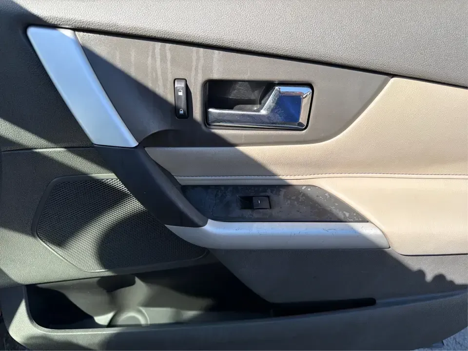 2013 Ford Edge Limited AWD (2FMDK4KC2DB) with an 3.5L V6 DOHC 24V engine, 6-Speed Automatic transmission, located at 880 E. National Road, Vandalia, OH, 45377, (937) 908-9800, 39.891918, -84.183594 - Need one SUV that can handle the school run in the morning, a comfortable I75 commute at lunch, and a weekend getaway to Taylorsville MetroPark by Saturday? This 2013 Ford Edge Limited AWD is built for real life in Vandalia, Ohio-roomy for five, confident in changing Midwest weather, and refined eno - Photo#20