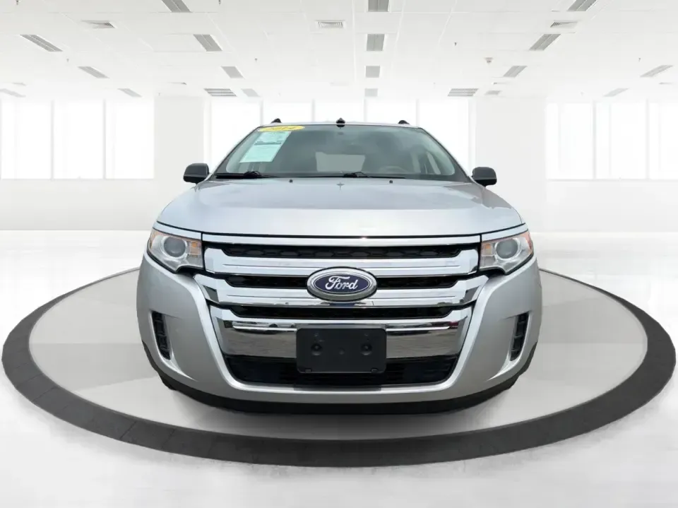 2014 Ford Edge SE FWD (2FMDK3GC0EB) with an 3.5L V6 DOHC 24V engine, 6-Speed Automatic transmission, located at 1951 S Dayton Lakeview Rd., New Carlisle, OH, 45344, (937) 908-9800, 39.890999, -84.050255 - Picture your next week unfolding with less stress and more freedom: a comfortable SUV for the school run, an easy commuter for I70 and OH235, and a road-trip-ready ride for weekend escapes to John Bryan State Park or a day in downtown Springfield. This 2014 Ford Edge SE FWD blends family-friendly sp - Photo#7