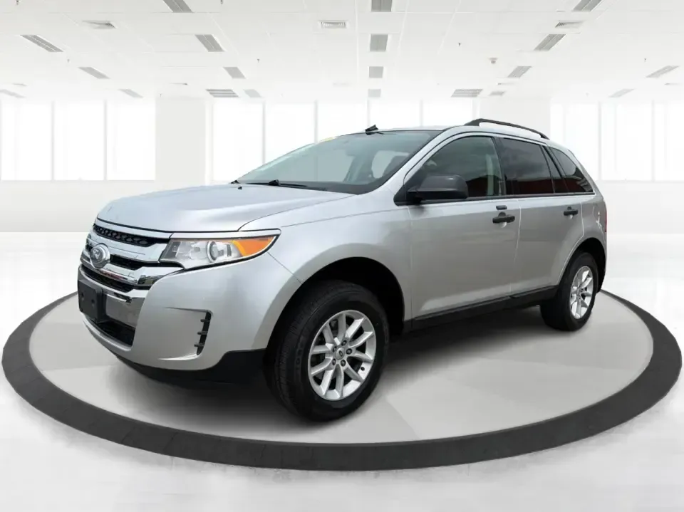 2014 Ford Edge SE FWD (2FMDK3GC0EB) with an 3.5L V6 DOHC 24V engine, 6-Speed Automatic transmission, located at 1951 S Dayton Lakeview Rd., New Carlisle, OH, 45344, (937) 908-9800, 39.890999, -84.050255 - Picture your next week unfolding with less stress and more freedom: a comfortable SUV for the school run, an easy commuter for I70 and OH235, and a road-trip-ready ride for weekend escapes to John Bryan State Park or a day in downtown Springfield. This 2014 Ford Edge SE FWD blends family-friendly sp - Photo#8