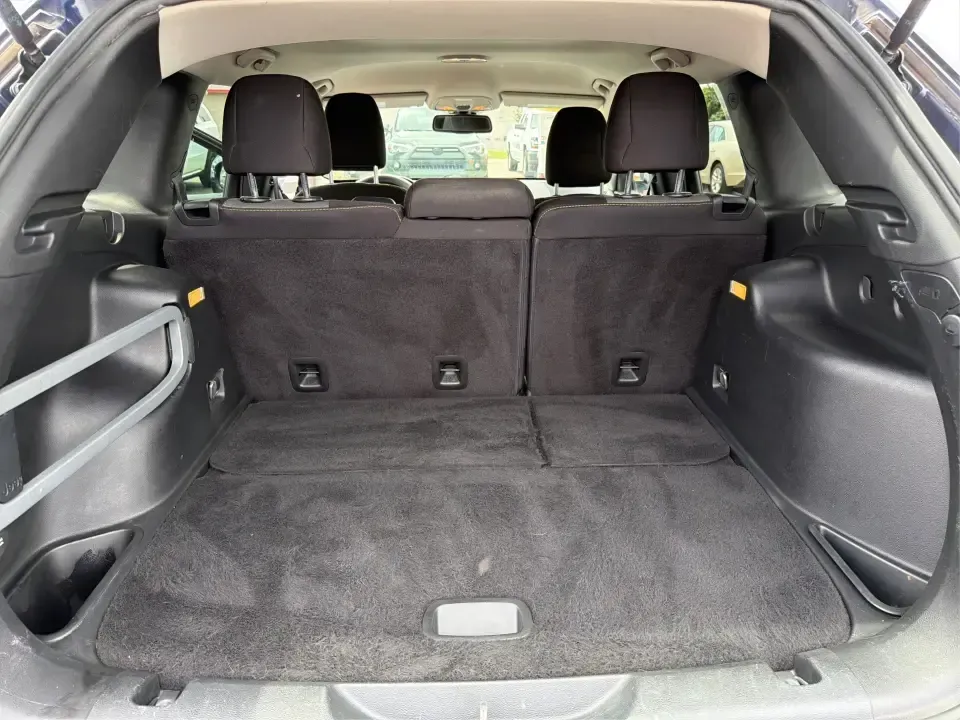 2016 Jeep Cherokee Sport 4WD (1C4PJMAB0GW) with an 2.4L L4 DOHC 16V engine, 9A transmission, located at 880 E. National Road, Vandalia, OH, 45377, (937) 908-9800, 39.891918, -84.183594 - Weekend getaways, winter commutes, and everyday kid-and-gear duty all feel easier in a capable SUV-and this **2016 Jeep Cherokee Sport 4WD** is built for drivers around **Vandalia, Ohio** who want confident traction, practical space, and comfort without stepping into a huge vehicle. Whether you're h - Photo#12