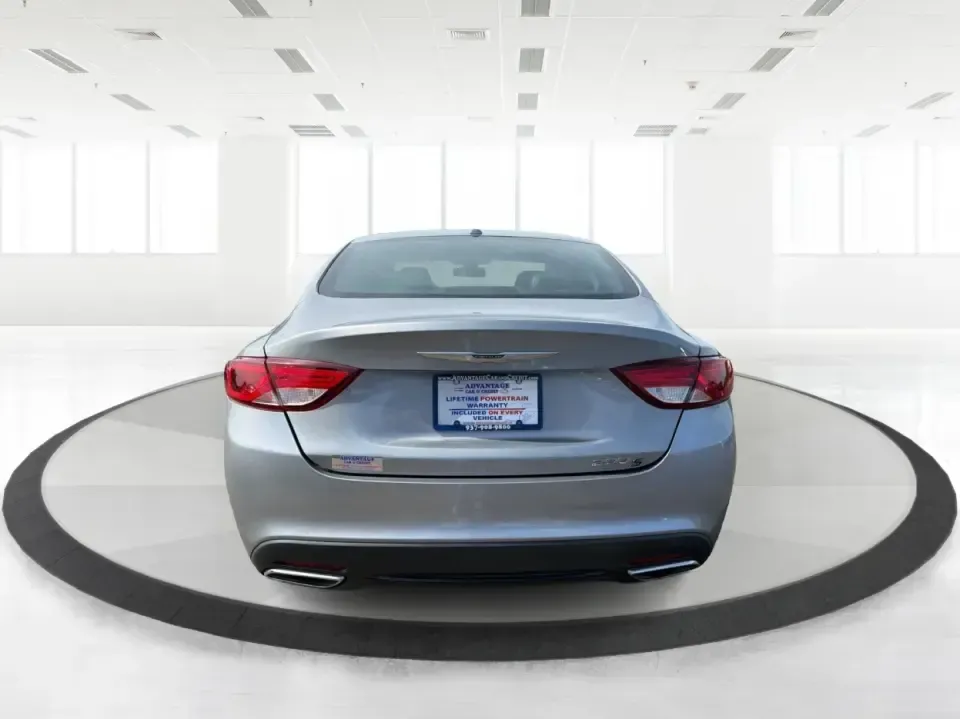 2015 Chrysler 200 S (1C3CCCBG2FN) with an 3.6L V6 DOHC 24V FFV engine, 9-Speed Automatic transmission, located at 1184 Kauffman Ave, Fairborn, OH, 45324, (937) 908-9800, 39.807072, -84.030914 - Need a comfortable, stylish sedan for daily commuting between Wright-Patterson AFB, Beavercreek shopping runs, and weekends out at Fairborn's community events? This 2015 Chrysler 200 S is built for real-life driving-smooth on I-675, easy to park around Downtown Fairborn, and roomy enough for five pa - Photo#3