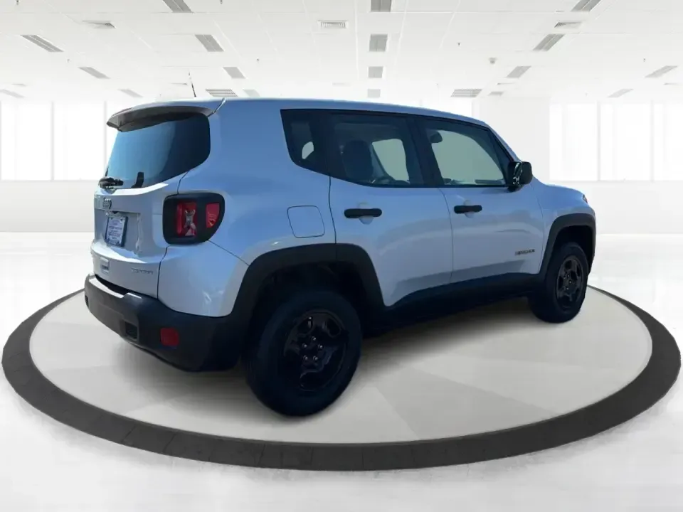 2020 Jeep Renegade Sport 4WD (ZACNJBAB4LP) with an 2.4L L4 DOHC 16V engine, 6M transmission, located at 880 E. National Road, Vandalia, OH, 45377, (937) 908-9800, 39.891918, -84.183594 - Weekend plans shouldn't stop when the forecast turns or the route gets rough-and the 2020 Jeep Renegade Sport 4WD is built for exactly that kind of life. Picture loading up for a quick getaway to Taylorsville MetroPark, cruising up I75 for a Dayton date night, or handling snowy school runs around Va- Photo#2