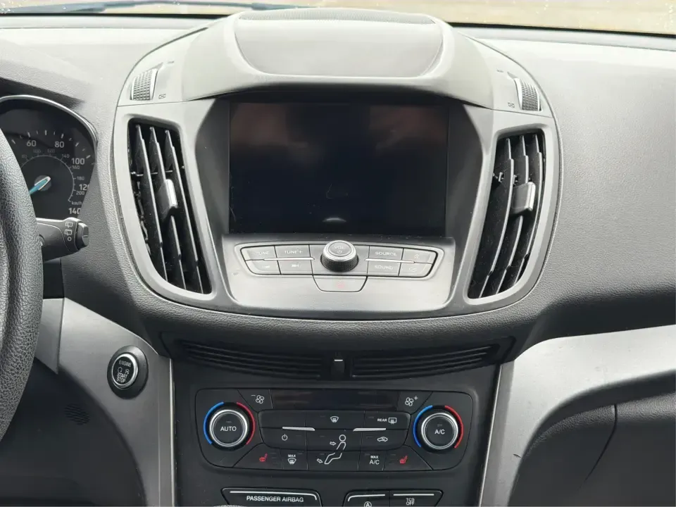 2019 Ford Escape SE 4WD (1FMCU9GD5KU) with an 1.5L L4 DOHC 16V engine, 6A transmission, located at 880 E. National Road, Vandalia, OH, 45377, (937) 908-9800, 39.891918, -84.183594 - Need an SUV that can handle school drop-offs, long commutes up I-75, and weekend getaways to the Dayton area without feeling bulky or hard to park? This 2019 Ford Escape SE 4WD is a smart fit for life in Vandalia-easy to live with every day, confident in changing Ohio weather, and sized just right f- Photo#13