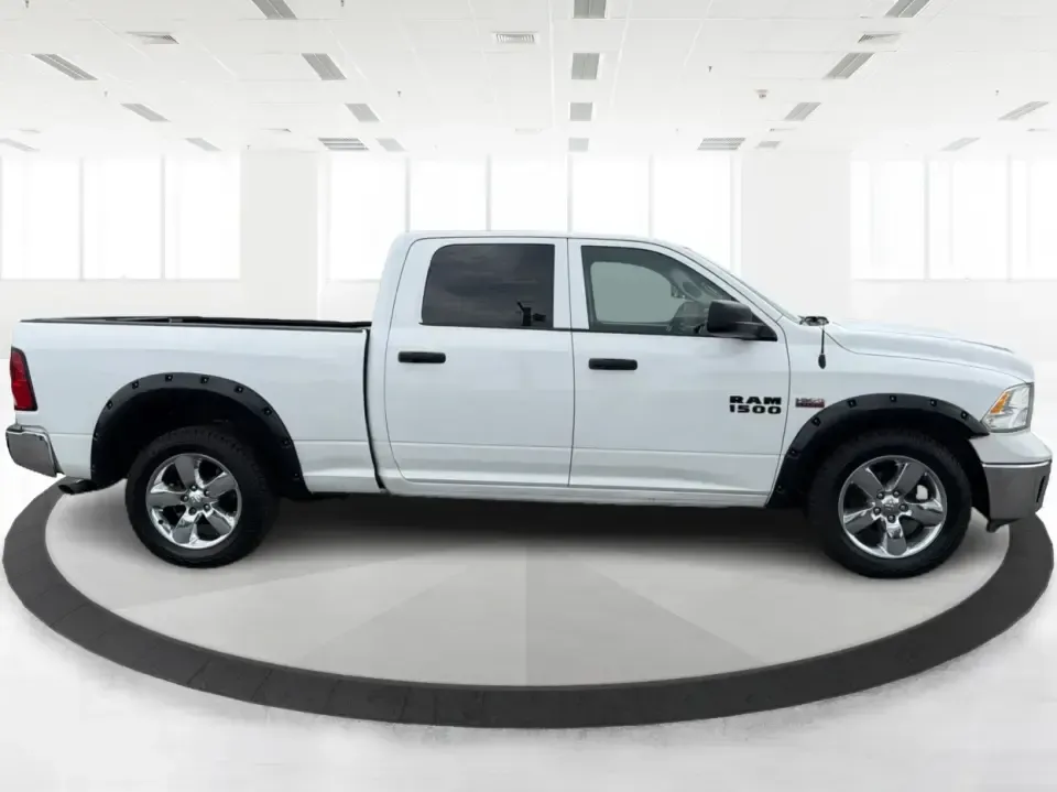 2016 Ram 1500 SLT Crew Cab LWB 4WD (1C6RR7TT0GS) with an 5.7L V8 OHV 16V engine, 6A transmission, located at 1099 N County Rd 25A, Troy, OH, 45373, (937) 908-9800, 40.057079, -84.212883 - Need one truck that can handle the weekday grind and still be ready for weekend projects, towing, and road trips to Indian Lake? This **2016 Ram 1500 SLT Crew Cab LWB 4WD** fits the lifestyle-room for the crew, four-wheel-drive confidence for Ohio weather, and the V8 power that makes hauling and hig- Photo#1