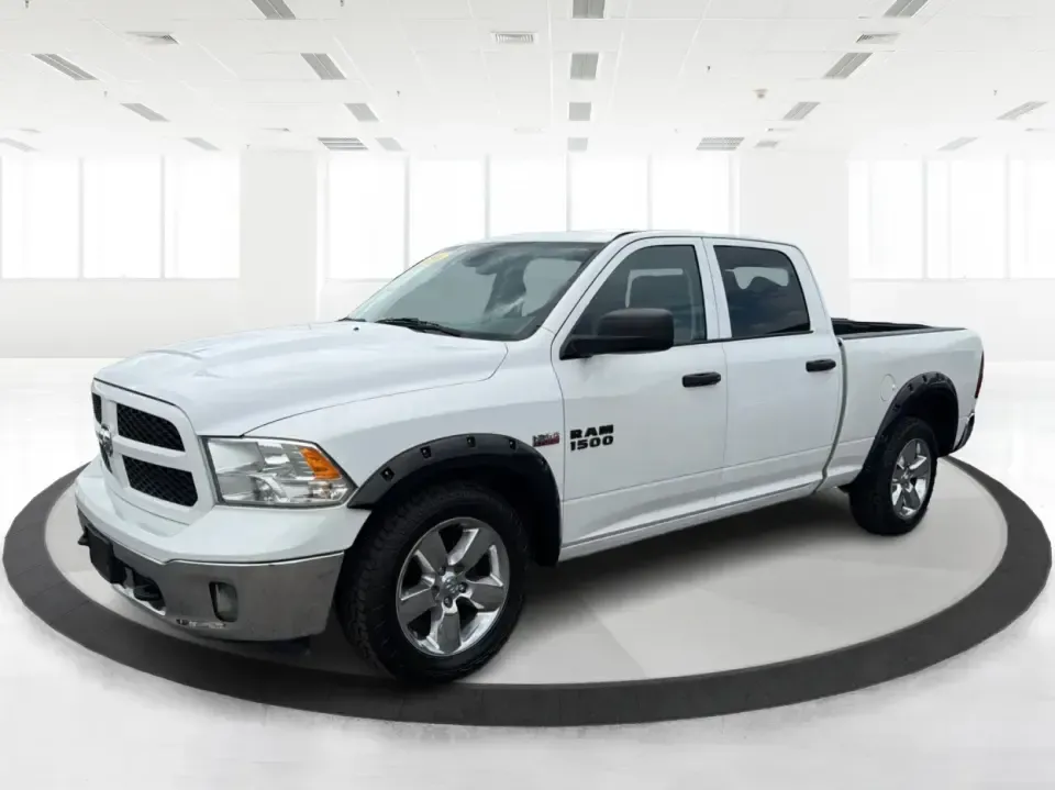 2016 Ram 1500 SLT Crew Cab LWB 4WD (1C6RR7TT0GS) with an 5.7L V8 OHV 16V engine, 6A transmission, located at 1099 N County Rd 25A, Troy, OH, 45373, (937) 908-9800, 40.057079, -84.212883 - Need one truck that can handle the weekday grind and still be ready for weekend projects, towing, and road trips to Indian Lake? This **2016 Ram 1500 SLT Crew Cab LWB 4WD** fits the lifestyle-room for the crew, four-wheel-drive confidence for Ohio weather, and the V8 power that makes hauling and hig- Photo#8