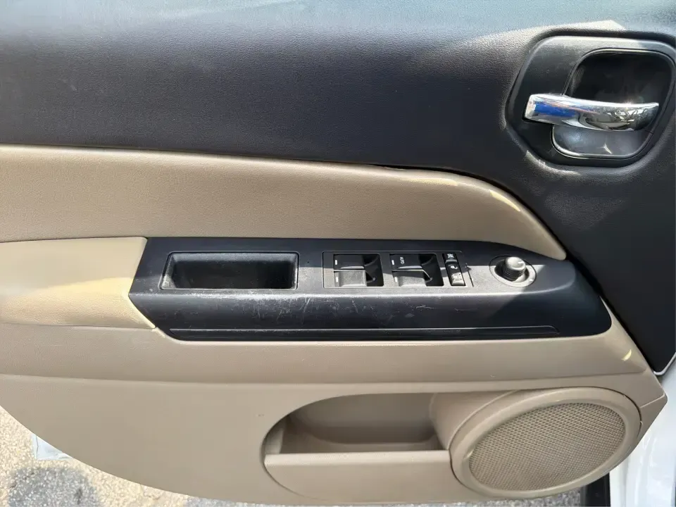 2015 Jeep Patriot Sport 4WD (1C4NJRBB1FD) with an 2.4L L4 DOHC 16V engine, located at 1184 Kauffman Ave, Fairborn, OH, 45324, (937) 908-9800, 39.807072, -84.030914 - Weekend lake days at Huffman Prairie, snowy commutes to Wright-Patterson AFB, or a packed-backseat run to The Greene-this 2015 Jeep Patriot Sport 4WD is built for Fairborn life when you want SUV versatility without giving up everyday practicality. With confident four-wheel drive and a manageable siz- Photo#17