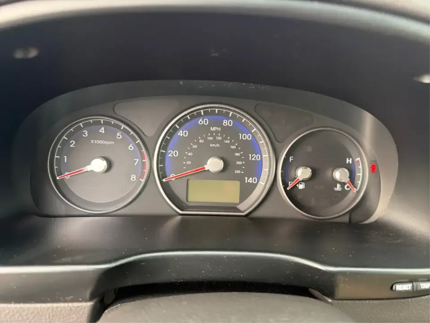 2012 Hyundai Santa Fe GLS 2.4 FWD (5XYZG3AB8CG) with an 2.4L L4 DOHC 16V engine, 6-Speed Automatic transmission, located at 8750 N County Rd 25A, Piqua, OH, 45356, (937) 908-9800, 40.164391, -84.232513 - Picture an easy weekend getaway: you load the cooler, fold the second-row seats for extra gear, and head out of Piqua toward Indian Lake or a day trip through the Miami Valley-without needing a giant SUV. This 2012 Hyundai Santa Fe GLS 2.4 is a practical, five-passenger SUV that fits real life, whet- Photo#15