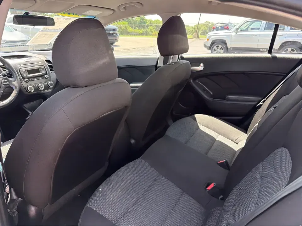 2018 Kia Forte LX (3KPFK4A73JE) with an 2.0L L4 DOHC 16V engine, 6M transmission, located at 401 Woodman Dr, Riverside, OH, 45431, (937) 908-9800, 39.760899, -84.123421 - Need a dependable commuter that can handle the daily grind from Riverside to Wright-Patterson AFB, downtown Dayton, or a quick hop up I-675-without sacrificing comfort for your weekend plans? This 2018 Kia Forte LX 6M is a smart, budget-friendly sedan built for real life: efficient errands around Wo- Photo#10