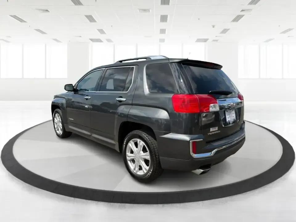 2017 GMC Terrain SLT (2GKFLUEK5H6) with an 2.4L L4 DOHC 16V engine, 6-Speed Automatic transmission, located at 1184 Kauffman Ave, Fairborn, OH, 45324, (937) 908-9800, 39.807072, -84.030914 - Need a capable SUV that can handle Ohio weather, school drop-offs, and spontaneous weekend getaways without feeling like a chore? This 2017 GMC Terrain SLT AWD is built for real life-comfortable for daily commuting to Wright-Patterson AFB, confident on rainy I-675 drives, and roomy enough for shoppi- Photo#4