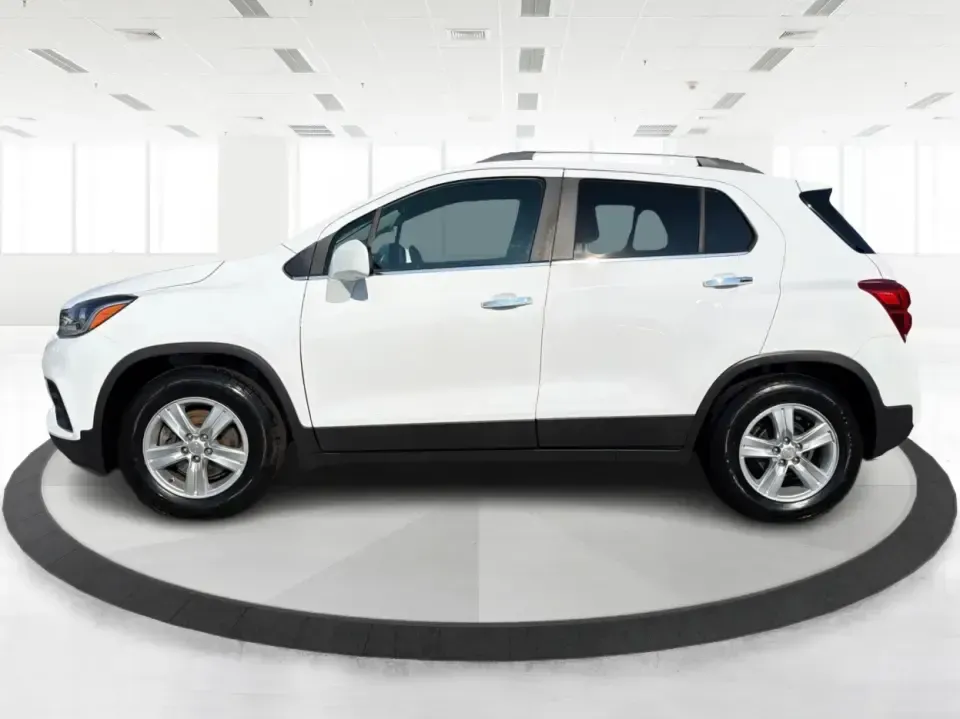 2018 Chevrolet Trax LT FWD (3GNCJLSBXJL) with an 1.4L L4 DOHC 16V engine, 6-Speed Automatic transmission, located at 880 E. National Road, Vandalia, OH, 45377, (937) 908-9800, 39.891918, -84.183594 - Need a small SUV that fits real life in Vandalia-weekday commutes down I75, school drop-offs, and quick weekend escapes to the Dayton area-without feeling bulky or hard to park? This 2018 Chevrolet Trax LT FWD is a smart, city-friendly crossover that's easy to live with, fuel-friendly for daily driv- Photo#5