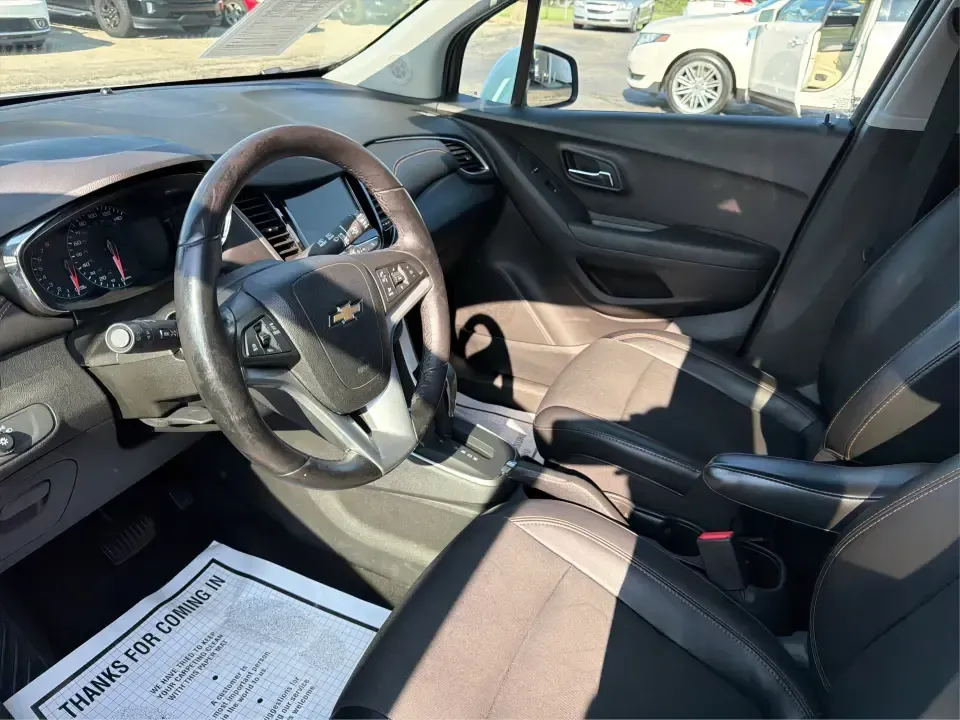 2018 Chevrolet Trax LT FWD (3GNCJLSBXJL) with an 1.4L L4 DOHC 16V engine, 6-Speed Automatic transmission, located at 880 E. National Road, Vandalia, OH, 45377, (937) 908-9800, 39.891918, -84.183594 - Need a small SUV that fits real life in Vandalia-weekday commutes down I75, school drop-offs, and quick weekend escapes to the Dayton area-without feeling bulky or hard to park? This 2018 Chevrolet Trax LT FWD is a smart, city-friendly crossover that's easy to live with, fuel-friendly for daily driv- Photo#9