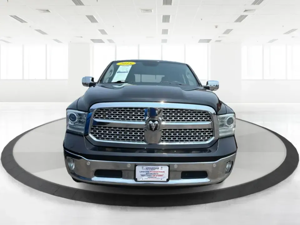2015 Ram 1500 Laramie Crew Cab SWB 4WD (1C6RR7NT8FS) with an 5.7L V8 OHV 16V engine, 6-Speed Automatic transmission, located at 880 E. National Road, Vandalia, OH, 45377, (937) 908-9800, 39.891918, -84.183594 - Ready for a truck that can handle weekday work, weekend lake runs, and winter weather on the way up I75? This 2015 Ram 1500 Laramie Crew Cab SWB 4WD brings V8 strength, upscale comfort, and four-door practicality-ideal for commuters heading toward Dayton, families with busy schedules, and outdoor en- Photo#7