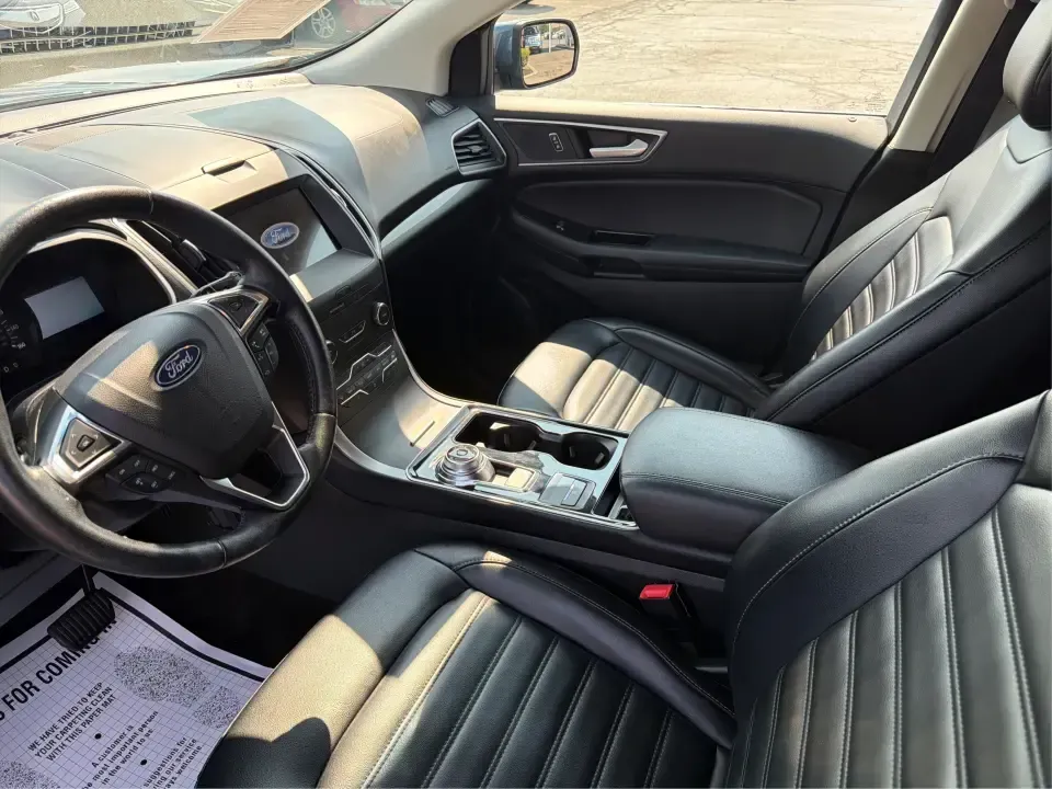 2019 Ford Edge SEL AWD (2FMPK4J95KB) with an 2.0L L4 DOHC 16V engine, 6-Speed Automatic transmission, located at 4508 South Dixie Dr, Moraine, OH, 45439, (937) 908-9800, 39.689976, -84.218452 - Need an SUV that can handle Ohio weather, keep up with a busy week, and still feel comfortable on a weekend getaway? This **2019 Ford Edge SEL AWD** is built for real life in and around **Moraine, OH**-from school drop-offs and grocery runs to road trips up I-75 or a day out at **Carillon Historical- Photo#9