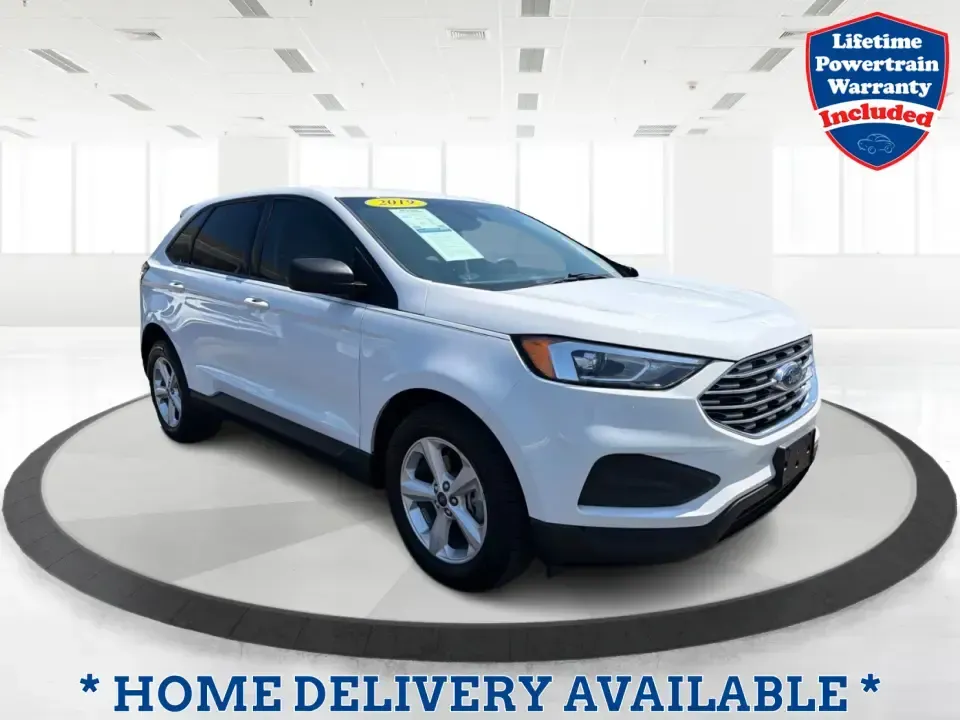 2019 Ford Edge SE FWD (2FMPK3G9XKB) with an 2.0L L4 DOHC 16V engine, 6-Speed Automatic transmission, located at 880 E. National Road, Vandalia, OH, 45377, (937) 908-9800, 39.891918, -84.183594 - Need a practical SUV that fits real life in the Miami Valley-school drop-offs, I75 commutes, and weekend runs to the Dayton Art Institute or the National Museum of the U.S. Air Force? This 2019 Ford Edge SE FWD is built for everyday comfort with the space and tech that make family errands and road t- Photo#0