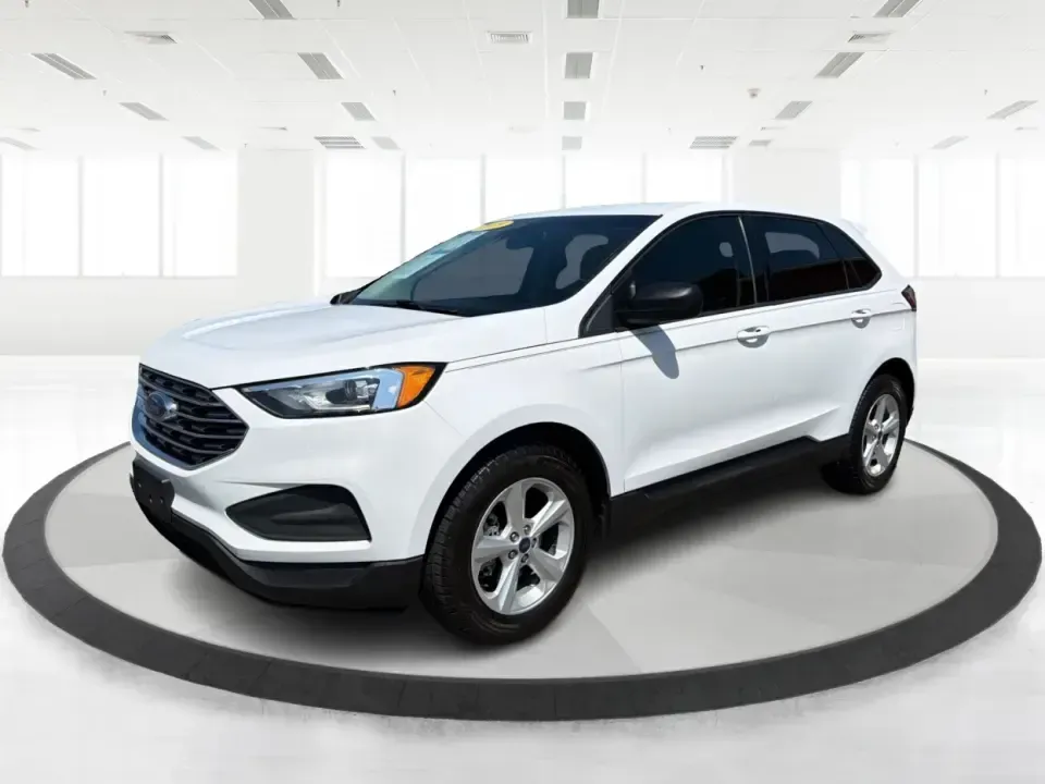 2019 Ford Edge SE FWD (2FMPK3G9XKB) with an 2.0L L4 DOHC 16V engine, 6-Speed Automatic transmission, located at 880 E. National Road, Vandalia, OH, 45377, (937) 908-9800, 39.891918, -84.183594 - Need a practical SUV that fits real life in the Miami Valley-school drop-offs, I75 commutes, and weekend runs to the Dayton Art Institute or the National Museum of the U.S. Air Force? This 2019 Ford Edge SE FWD is built for everyday comfort with the space and tech that make family errands and road t- Photo#8