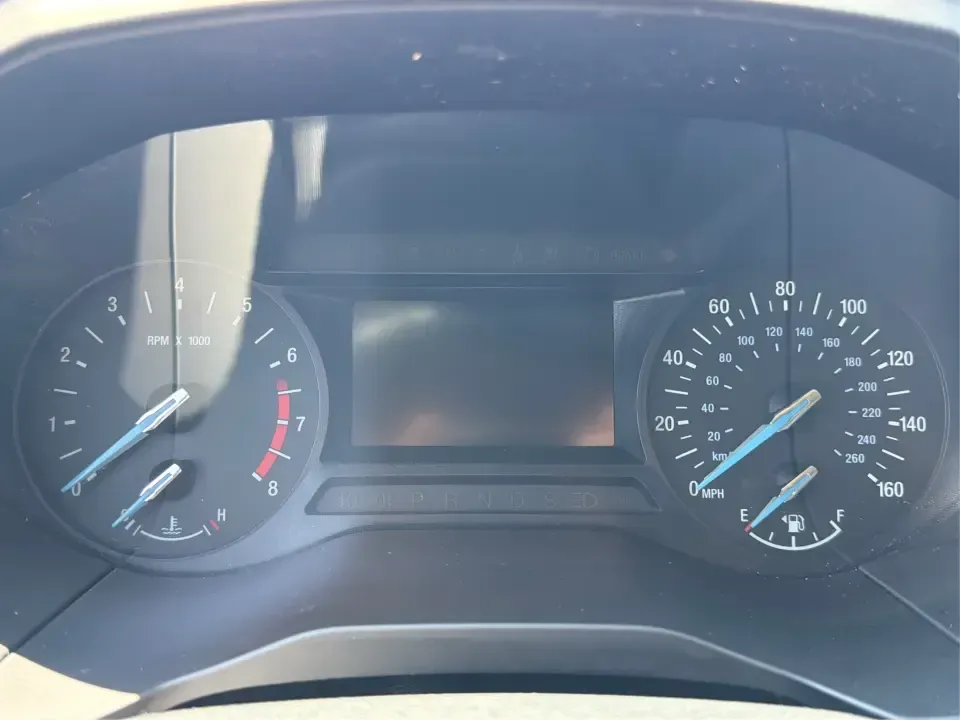 2019 Ford Edge SE FWD (2FMPK3G9XKB) with an 2.0L L4 DOHC 16V engine, 6-Speed Automatic transmission, located at 880 E. National Road, Vandalia, OH, 45377, (937) 908-9800, 39.891918, -84.183594 - Need a practical SUV that fits real life in the Miami Valley-school drop-offs, I75 commutes, and weekend runs to the Dayton Art Institute or the National Museum of the U.S. Air Force? This 2019 Ford Edge SE FWD is built for everyday comfort with the space and tech that make family errands and road t- Photo#15