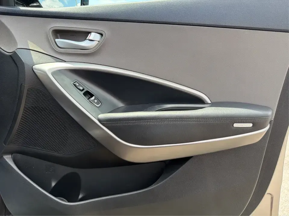 2017 Hyundai Santa Fe Sport 2.4 FWD (5XYZU3LBXHG) with an 2.4L L4 DOHC 16V engine, 6-Speed Automatic transmission, located at 1099 N County Rd 25A, Troy, OH, 45373, (937) 908-9800, 40.057079, -84.212883 - Pack the kids for school drop-off, load up groceries for the week, and still have room for a spontaneous weekend escape-this 2017 Hyundai Santa Fe Sport is built for real life in Troy, Ohio. With SUV practicality, comfortable seating, and the kind of everyday tech that makes commuting smoother, it's- Photo#18