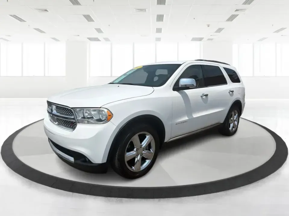 2013 Dodge Durango Citadel (1C4RDJEG0DC) with an 3.6L V6 DOHC 24V engine, 5-Speed Automatic transmission, located at 1184 Kauffman Ave, Fairborn, OH, 45324, (937) 908-9800, 39.807072, -84.030914 - Need one SUV that can handle the weekday school run, a long I675 commute, and a loaded-up weekend to John Bryan State Park? This 2013 Dodge Durango Citadel AWD brings three-row practicality and upscale comfort together in a way that fits real life in Fairborn-whether you're shuttling kids to practic- Photo#8
