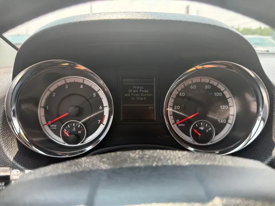 2013 Dodge Durango Citadel (1C4RDJEG0DC) with an 3.6L V6 DOHC 24V engine, 5-Speed Automatic transmission, located at 1184 Kauffman Ave, Fairborn, OH, 45324, (937) 908-9800, 39.807072, -84.030914 - Need one SUV that can handle the weekday school run, a long I675 commute, and a loaded-up weekend to John Bryan State Park? This 2013 Dodge Durango Citadel AWD brings three-row practicality and upscale comfort together in a way that fits real life in Fairborn-whether you're shuttling kids to practic- Photo#15
