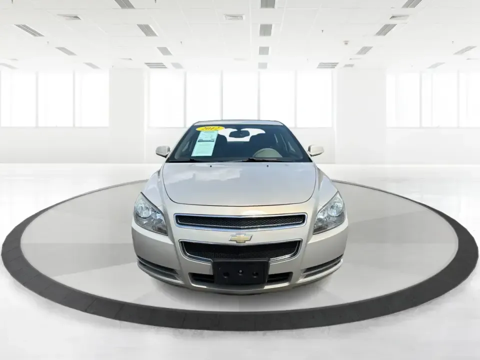 2012 Chevrolet Malibu 1LT (1G1ZC5E08CF) with an 2.4L L4 DOHC 16V engine, 6-Speed Automatic transmission, located at 4508 South Dixie Dr, Moraine, OH, 45439, (937) 908-9800, 39.689976, -84.218452 - Need a dependable sedan for the daily commute from Moraine to downtown Dayton, quick school drop-offs, or weekend runs to The Greene and Carillon Historical Park? This 2012 Chevrolet Malibu 1LT is the kind of comfortable, budget-friendly ride that fits real life-easy to park, smooth on I-75, and roo- Photo#7