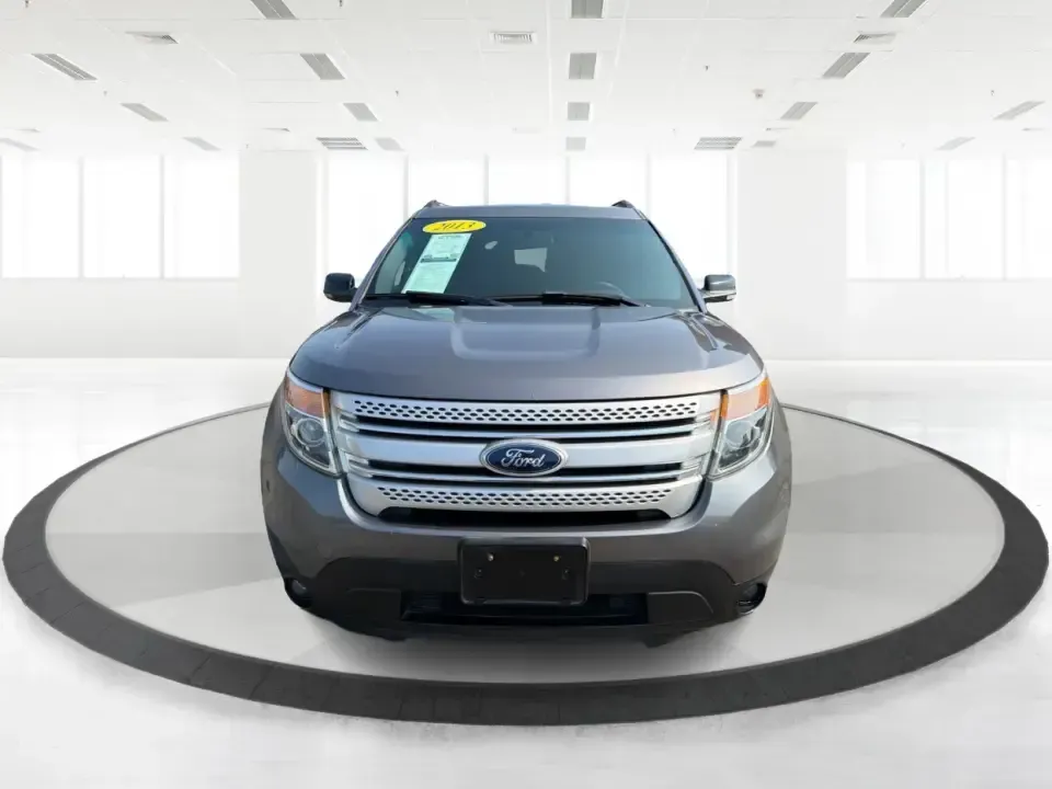 2013 Ford Explorer XLT 4WD (1FM5K8D85DG) with an 3.5L V6 DOHC 24V engine, 6-Speed Automatic transmission, located at 4508 South Dixie Dr, Moraine, OH, 45439, (937) 908-9800, 39.689976, -84.218452 - Need one SUV that can handle school drop-offs, I-75 commutes, and weekend trips to Caesar Creek or a Dayton Dragons game without feeling cramped? This **2013 Ford Explorer XLT 4WD** is built for real life in Southwest Ohio-room for the family, capability for changing weather, and comfort for the lon- Photo#7