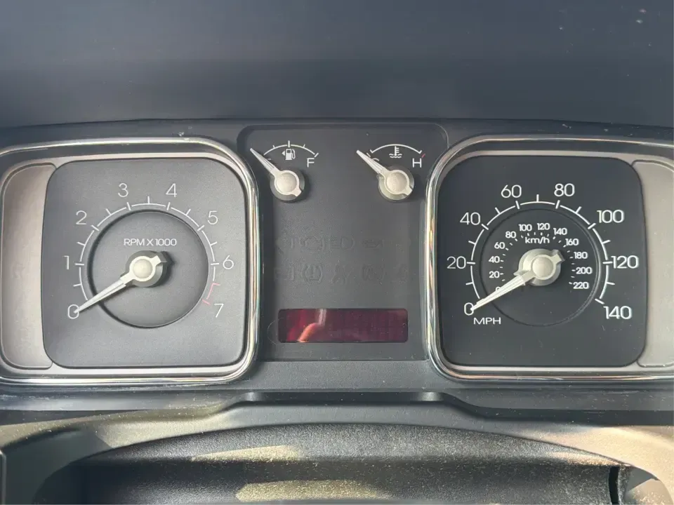 2008 Lincoln MKX Base (2LMDU88C78B) with an 3.5L V6 DOHC 24V engine, 6-Speed Automatic Overdrive transmission, located at 401 Woodman Dr, Riverside, OH, 45431, (937) 908-9800, 39.760899, -84.123421 - Need a comfortable, confident SUV for Ohio's four-season driving-something that can handle rainy commutes, snowy mornings, and weekend getaways without feeling like a bare-bones budget ride? This 2008 Lincoln MKX AWD delivers a premium, road-trip-ready experience with upscale comfort for five, a smo- Photo#14