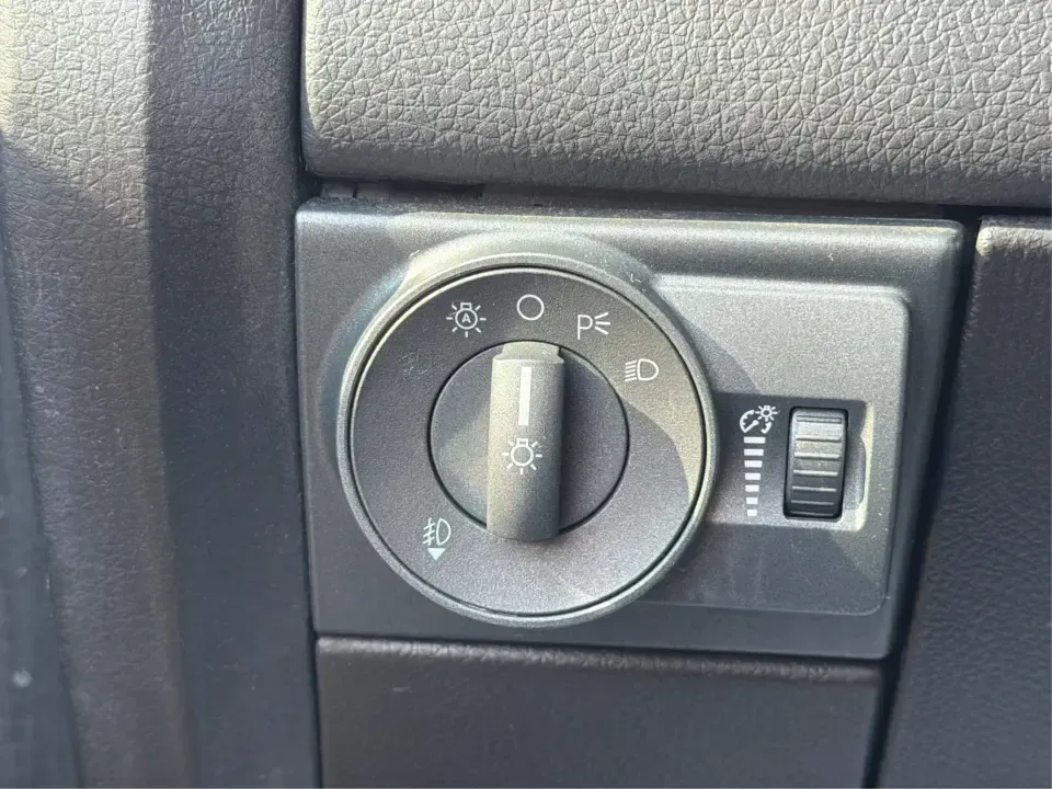 2008 Lincoln MKX Base (2LMDU88C78B) with an 3.5L V6 DOHC 24V engine, 6-Speed Automatic Overdrive transmission, located at 401 Woodman Dr, Riverside, OH, 45431, (937) 908-9800, 39.760899, -84.123421 - Need a comfortable, confident SUV for Ohio's four-season driving-something that can handle rainy commutes, snowy mornings, and weekend getaways without feeling like a bare-bones budget ride? This 2008 Lincoln MKX AWD delivers a premium, road-trip-ready experience with upscale comfort for five, a smo- Photo#16