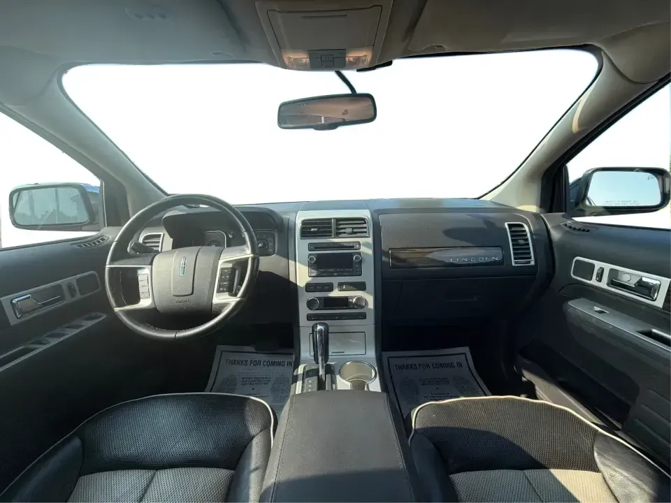 2008 Lincoln MKX Base (2LMDU88C78B) with an 3.5L V6 DOHC 24V engine, 6-Speed Automatic Overdrive transmission, located at 401 Woodman Dr, Riverside, OH, 45431, (937) 908-9800, 39.760899, -84.123421 - Need a comfortable, confident SUV for Ohio's four-season driving-something that can handle rainy commutes, snowy mornings, and weekend getaways without feeling like a bare-bones budget ride? This 2008 Lincoln MKX AWD delivers a premium, road-trip-ready experience with upscale comfort for five, a smo- Photo#21