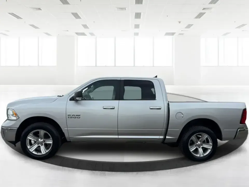 2017 Ram 1500 SLT Crew Cab SWB 4WD (1C6RR7LG7HS) with an 3.6L V6 DOHC 24V FFV engine, 8-Speed Automatic transmission, located at 4508 South Dixie Dr, Moraine, OH, 45439, (937) 908-9800, 39.689976, -84.218452 - Weekend projects, lake-day getaways, and winter commutes feel a lot easier when you've got a full-size 4WD truck that can haul the crew and the gear without fuss. This 2017 Ram 1500 SLT Crew Cab SWB 4WD is built for real-life Moraine, Ohio driving-whether you're loading up for a run to the home impr- Photo#4