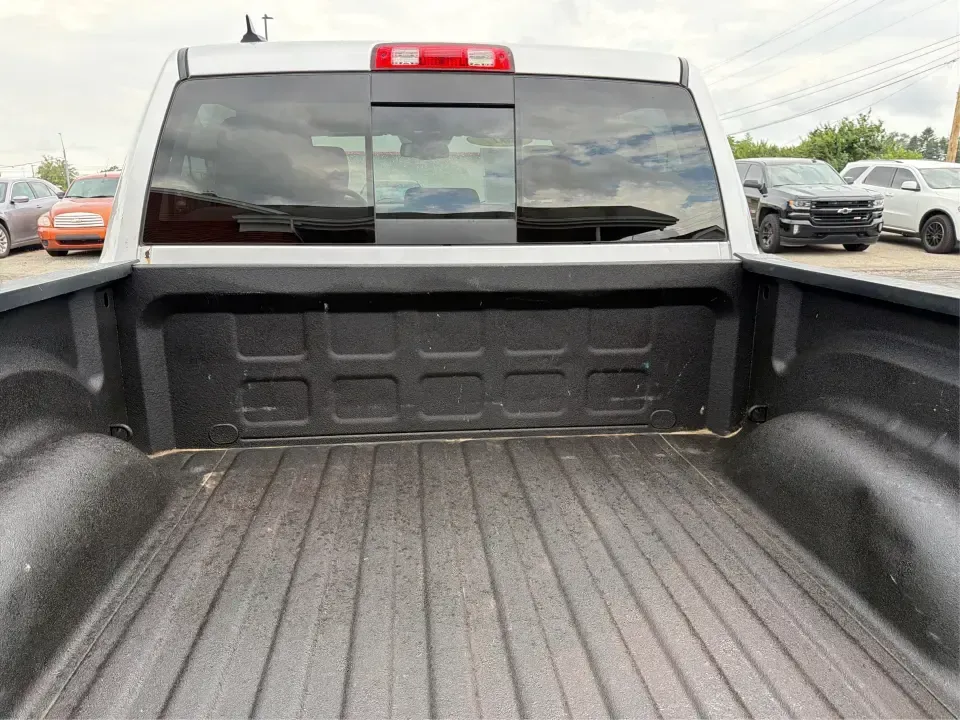 2017 Ram 1500 SLT Crew Cab SWB 4WD (1C6RR7LG7HS) with an 3.6L V6 DOHC 24V FFV engine, 8-Speed Automatic transmission, located at 4508 South Dixie Dr, Moraine, OH, 45439, (937) 908-9800, 39.689976, -84.218452 - Weekend projects, lake-day getaways, and winter commutes feel a lot easier when you've got a full-size 4WD truck that can haul the crew and the gear without fuss. This 2017 Ram 1500 SLT Crew Cab SWB 4WD is built for real-life Moraine, Ohio driving-whether you're loading up for a run to the home impr- Photo#11