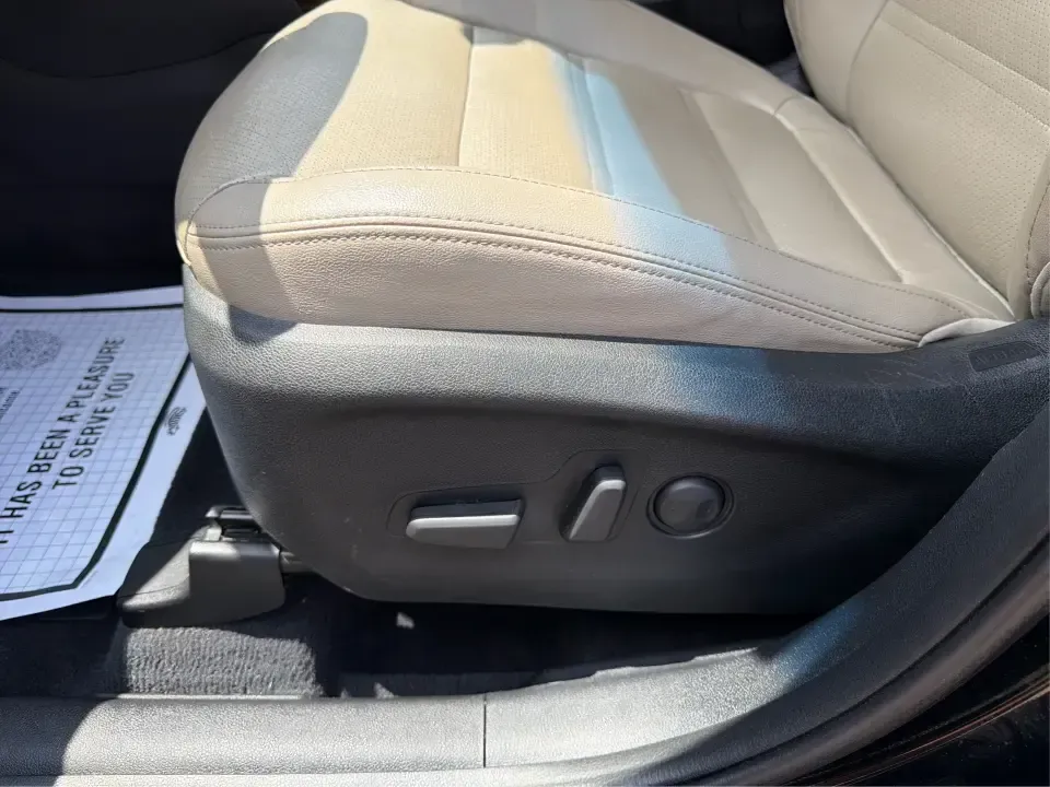 2016 Kia Sorento 3.3L EX (5XYPHDA59GG) with an 3.3L V6 DOHC 24V engine, 6-Speed Automatic transmission, located at 401 Woodman Dr, Riverside, OH, 45431, (937) 908-9800, 39.760899, -84.123421 - Need one SUV that can handle school drop-offs, a long commute down I675, and a packed weekend road trip to Carillon Historical Park or Eastwood MetroPark? This 2016 Kia Sorento EX V6 AWD is built for real life in the Miami Valley-roomy for growing families, confident in Ohio's changing weather, and- Photo#18