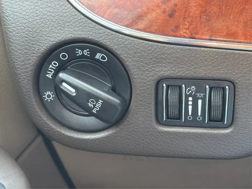 2015 Chrysler Town and Country Touring (2C4RC1BG3FR) with an 3.6L V6 DOHC 24V engine, 6-Speed Automatic transmission, located at 1951 S Dayton Lakeview Rd., New Carlisle, OH, 45344, (937) 908-9800, 39.890999, -84.050255 - Pack the kids, cue up the road-trip playlist, and head from New Carlisle to Dayton or Springfield with room for everyone and everything-this 2015 Chrysler Town and Country Touring is the kind of family-ready van that makes school drop-offs, weekend tournaments, and grocery runs feel simpler. With- Photo#16