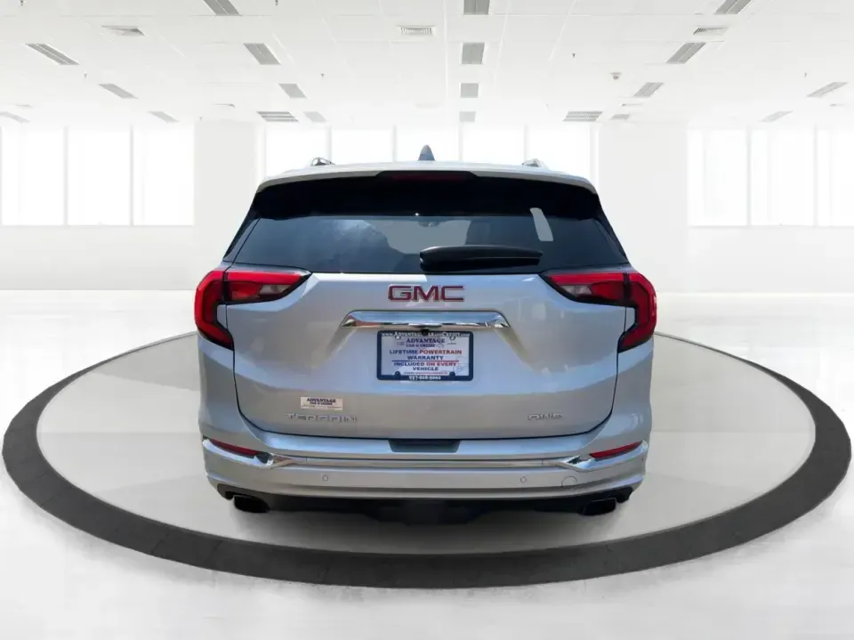 2018 GMC Terrain Denali AWD (3GKALXEX8JL) with an 2.0L L4 DOHC 16V TURBO engine, 6-Speed Automatic transmission, located at 8750 N County Rd 25A, Piqua, OH, 45356, (937) 908-9800, 40.164391, -84.232513 - Picture your next road trip up I-75 with the family, a weekday commute from Piqua to Troy, or a weekend run to downtown Dayton-now imagine doing it in a premium SUV that's comfortable, confident in rough weather, and loaded with upscale features. This 2018 GMC Terrain Denali AWD is built for real li- Photo#3