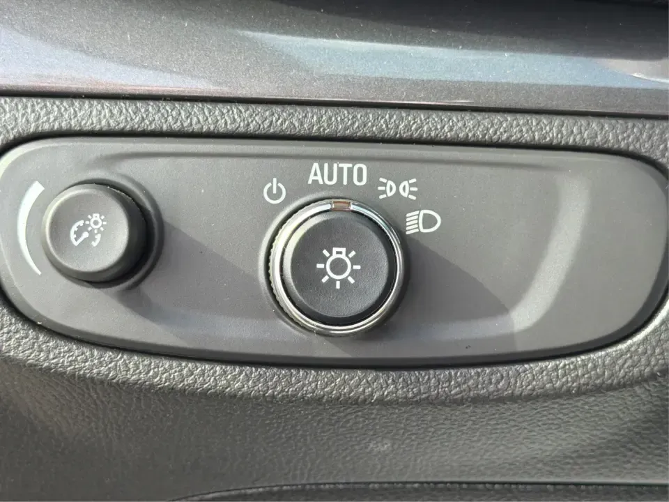 2018 Buick Encore Preferred FWD (KL4CJASB1JB) with an 1.4L L4 DOHC 16V TURBO engine, 6-Speed Automatic transmission, located at 8750 N County Rd 25A, Piqua, OH, 45356, (937) 908-9800, 40.164391, -84.232513 - Need a nimble SUV that fits real life in the Miami Valley-school drop-offs, a long commute down I75, and weekend errands without feeling bulky in tight parking lots? This 2018 Buick Encore Preferred FWD in Summit White is a smart pick for busy families, first-time buyers, and budget-conscious driver- Photo#17