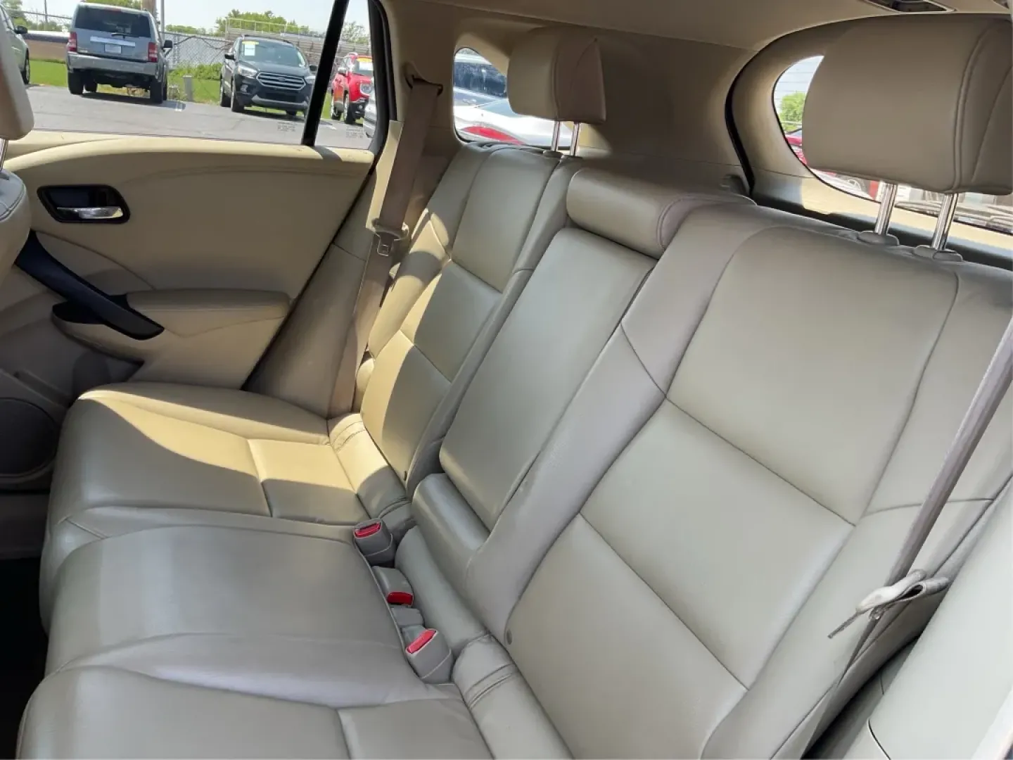 2016 Acura RDX 6-Spd AT (5J8TB3H33GL) with an 3.5L V6 DOHC 24V engine, 6-Speed Automatic transmission, located at 8750 N County Rd 25A, Piqua, OH, 45356, (937) 908-9800, 40.164391, -84.232513 - **Conquer the Road with Confidence: 2016 Acura RDX at Advantage Car and Credit!**<br /> <br /> Are you seeking a reliable vehicle that perfectly balances luxury, comfort, and practicality? Look no further than this stunning 2016 Acura RDX, available now at Advantage Car and Credit in Fairborn, OH. T - Photo#10