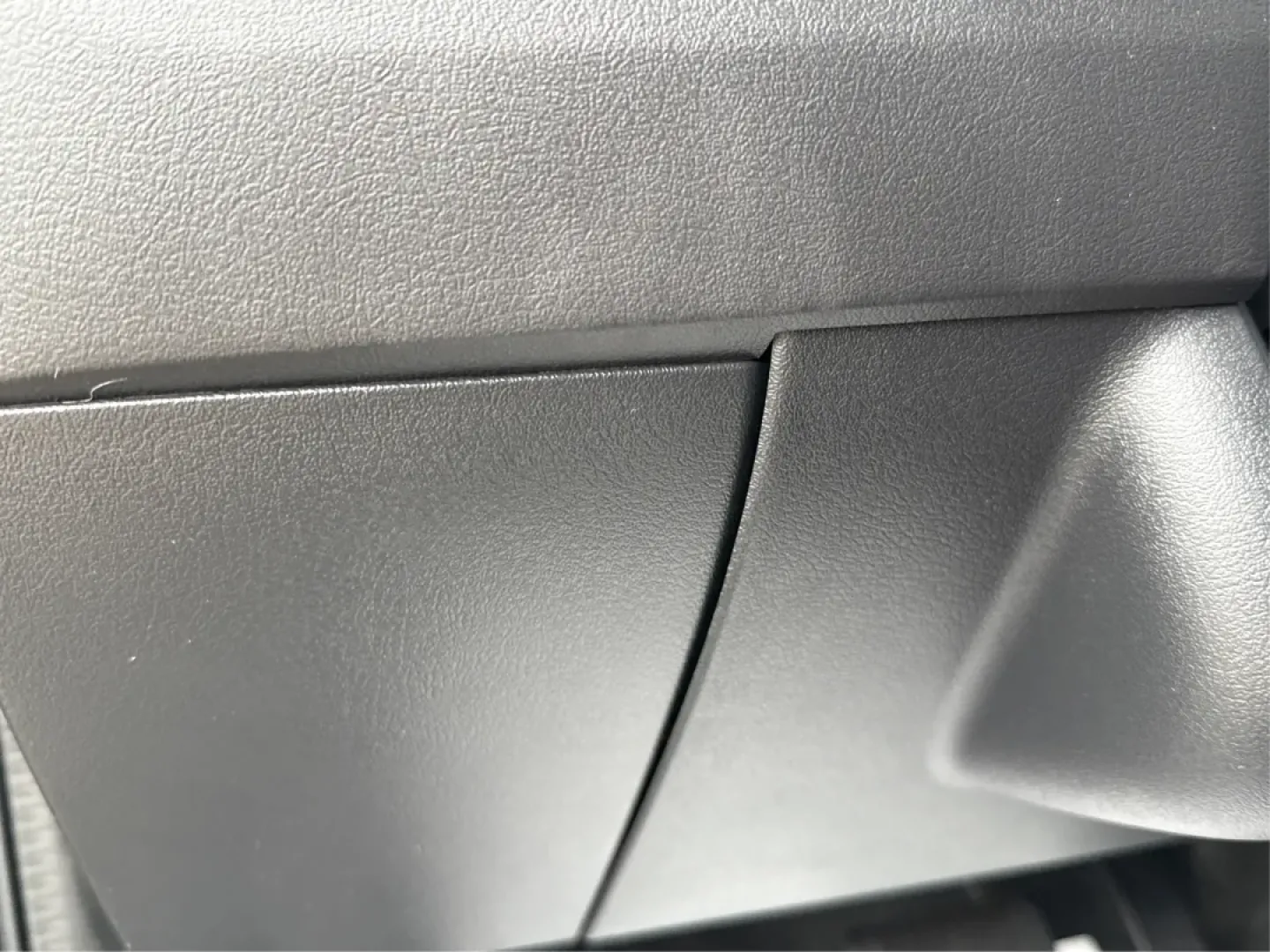 2016 Jeep Patriot High Altitude Edition (1C4NJRFB0GD) with an 2.4L I-4 DOHC engine, Automatic transmission, located at 4508 South Dixie Dr, Moraine, OH, 45439, (937) 908-9800, 39.689976, -84.218452 - **Explore Your Next Adventure in the 2016 Jeep Patriot High Altitude Edition!**<br /> <br /> Are you ready to elevate your lifestyle and embark on thrilling weekend adventures or effortlessly tackle your daily commute? The 2016 Jeep Patriot High Altitude Edition is the perfect SUV for those who crav - Photo#17